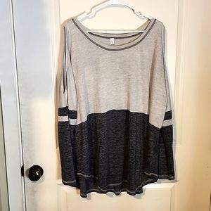 Dark/Light Gret shirt